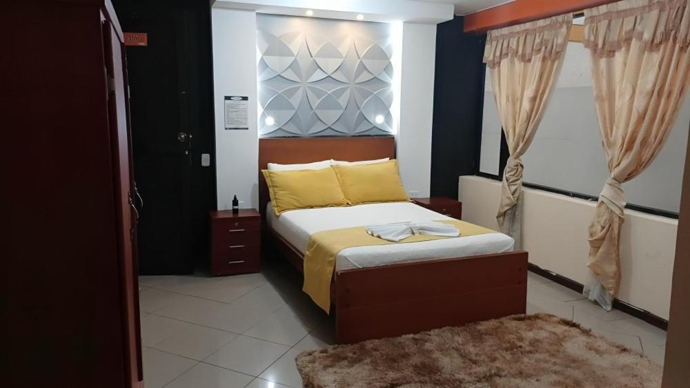 Hotel Miraflores Ibarra Ngoại thất bức ảnh