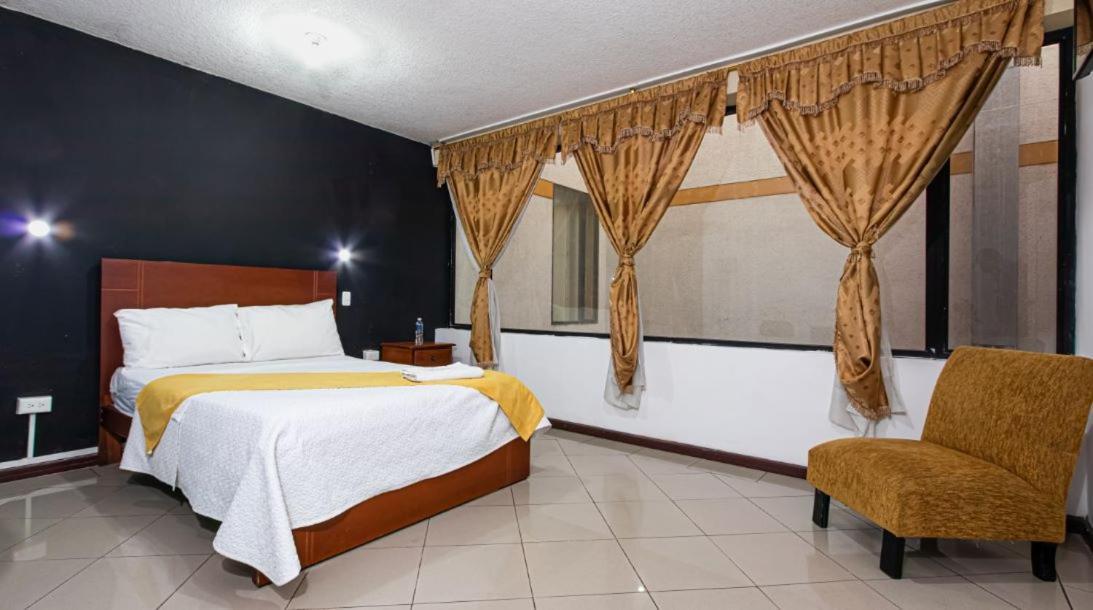 Hotel Miraflores Ibarra Ngoại thất bức ảnh